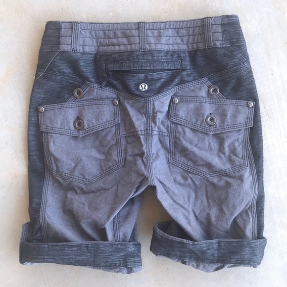 Lululemon Ride On Reflective Roll Up Gray Shorts Bermuda Size 2 - Picture 2 of 10
